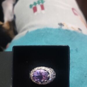 Dazzling Silver Ring with Purple Amethyst And Diamonds.